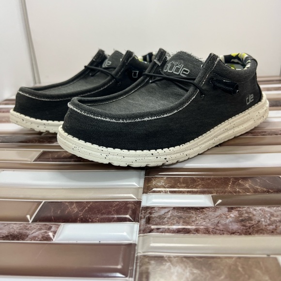 Hey Dude WALLY Stretch Men's Size 9 - Picture 7 of 15